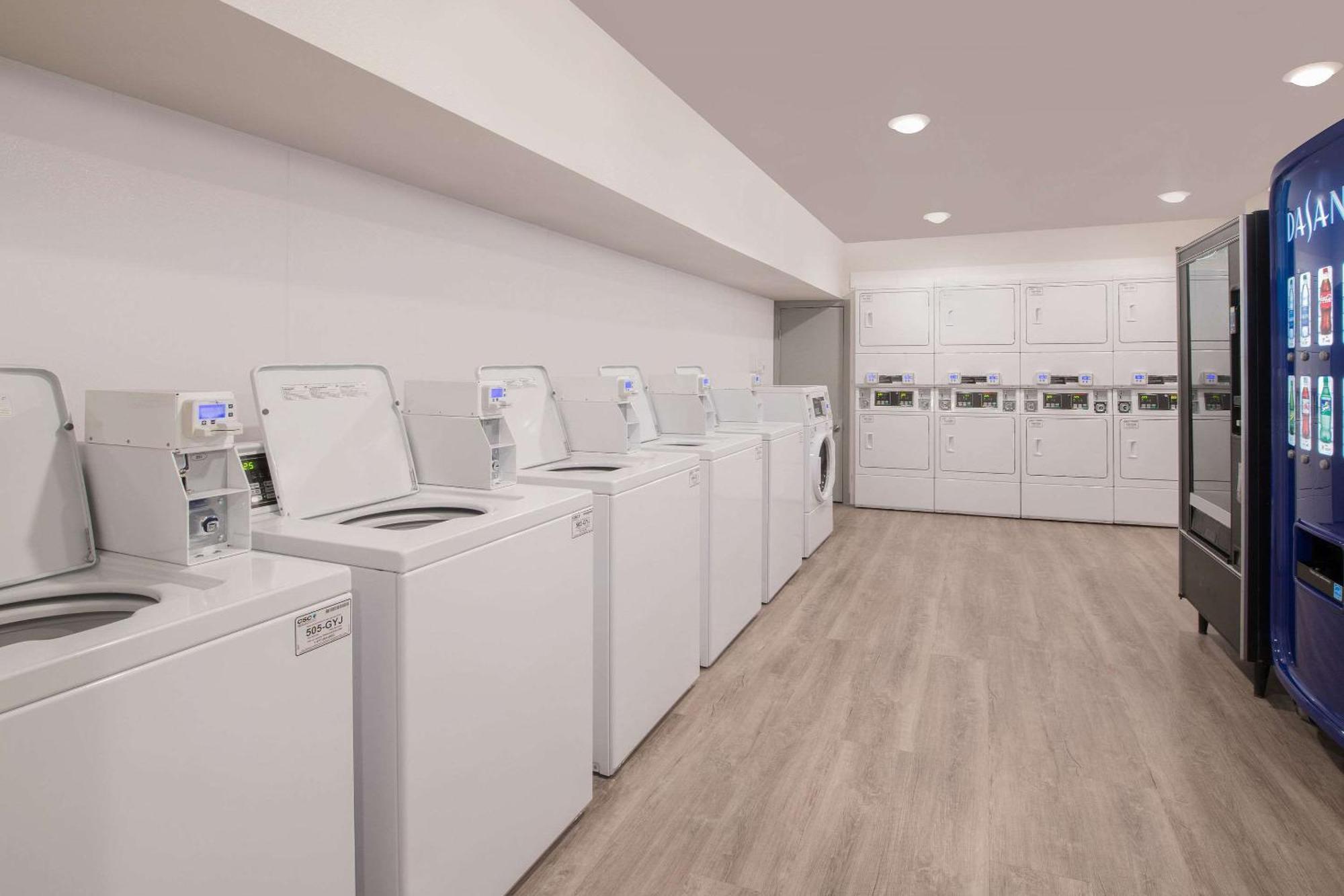Woodspring Suites Savannah Pooler Kültér fotó
